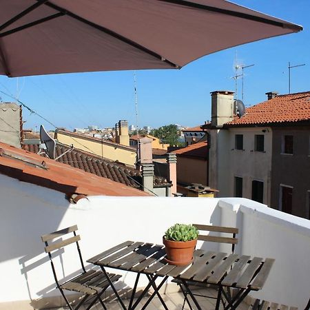 Casa Vacanze Giorgetta 2-3 Piano คิออกเจีย ภายนอก รูปภาพ