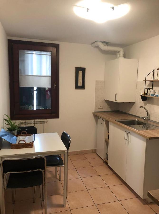 Casa Vacanze Giorgetta 2-3 Piano คิออกเจีย ภายนอก รูปภาพ