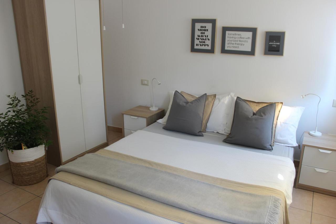 Casa Vacanze Giorgetta 2-3 Piano คิออกเจีย ภายนอก รูปภาพ